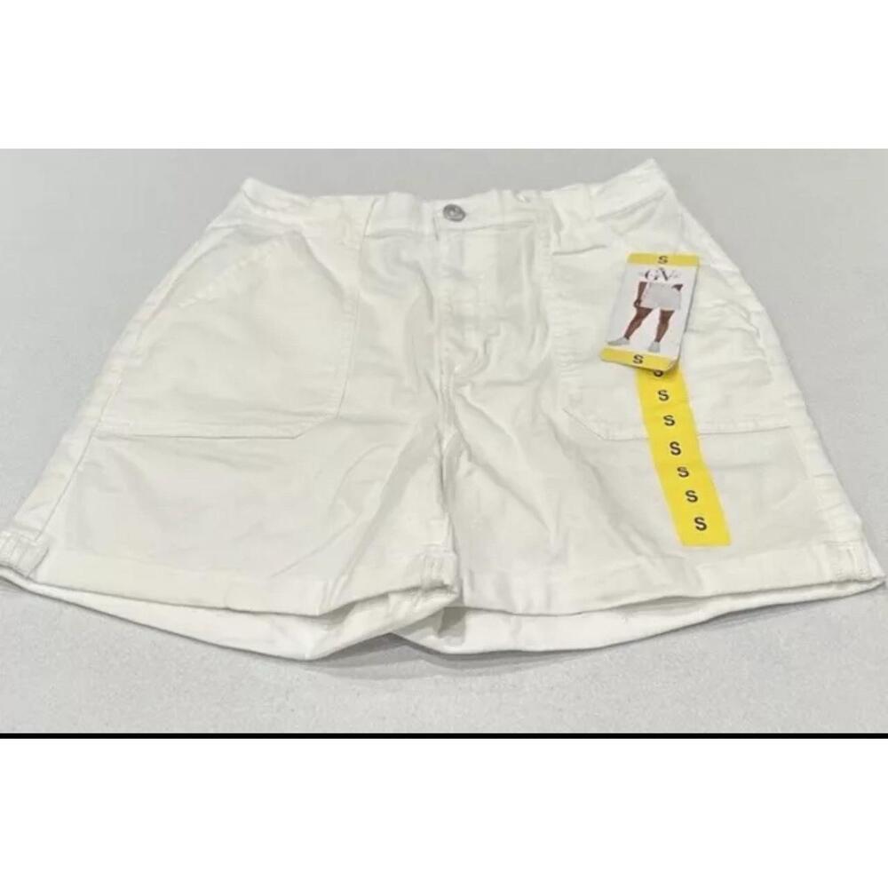 Gloria Vanderbilt Women's Utility Shorts, White, Size S. AP